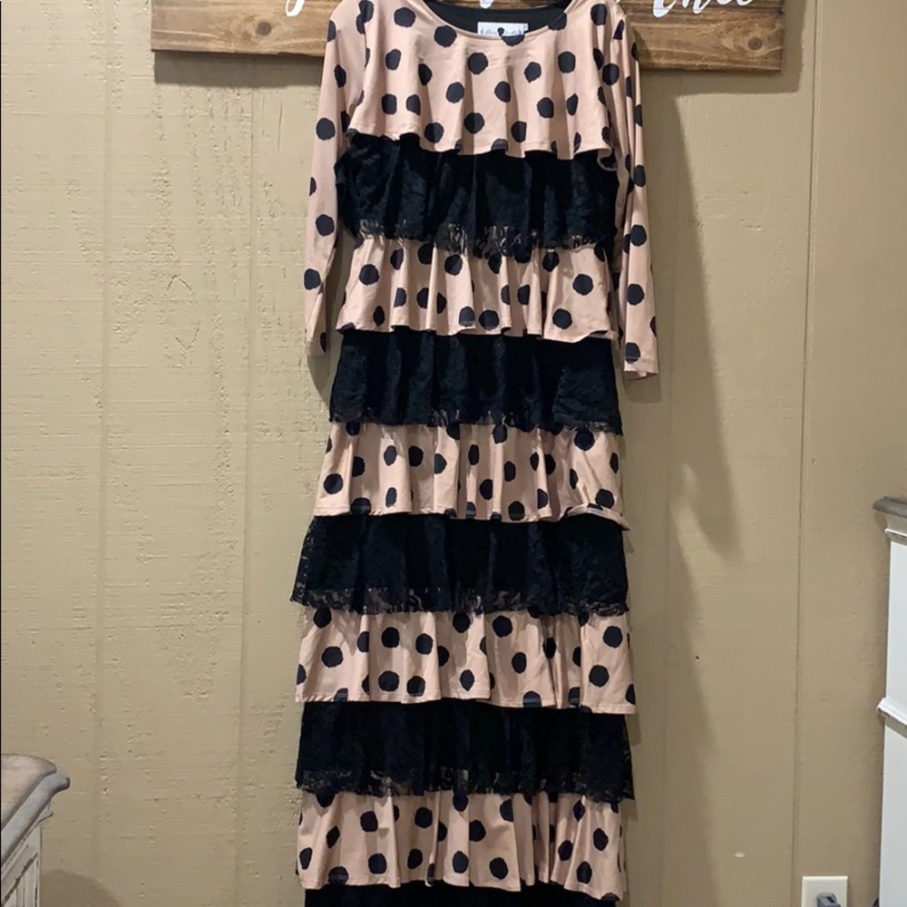 ❗️On Hold❗️Dainty Jewell’s Dress